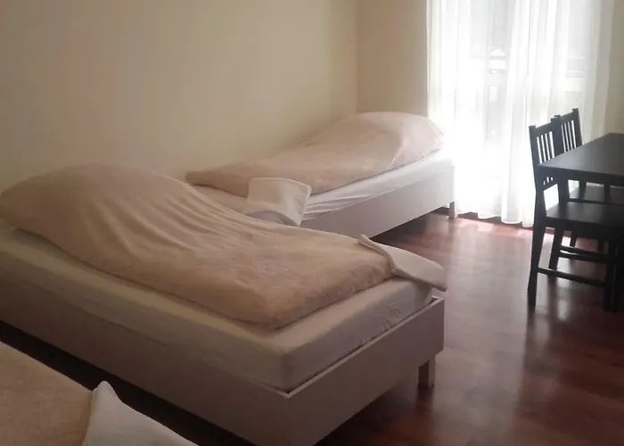 Alloggio in famiglia Noclegi Piastow *